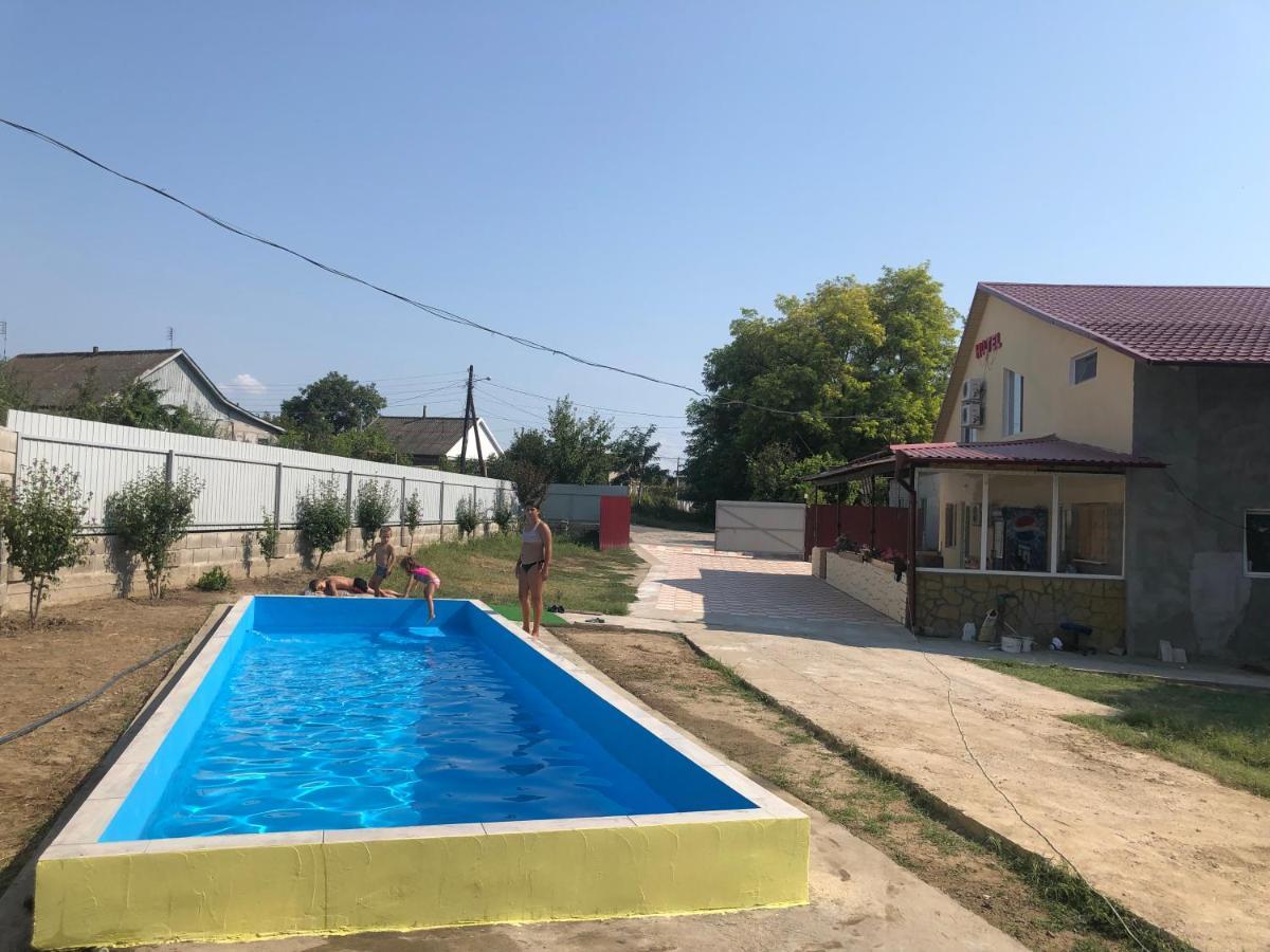 Гостиный Дом Comfort Reni ภายนอก รูปภาพ